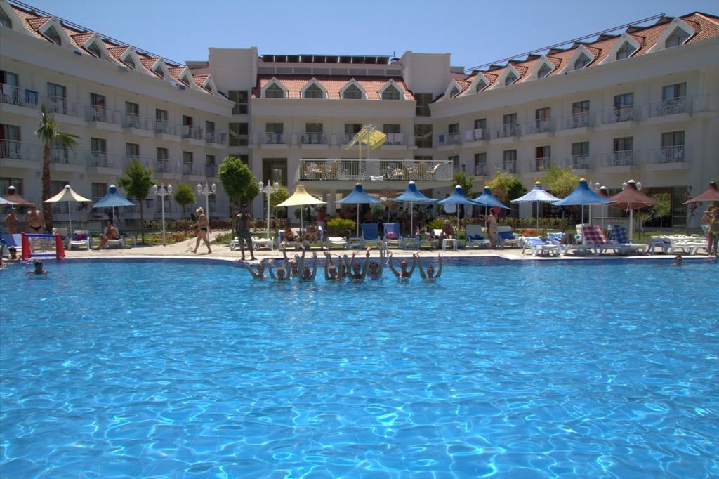 Grand Mir Amor Hotel Kiris Екстер'єр фото